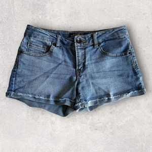 Lucky Brand • Riley Jean Shorts • Size